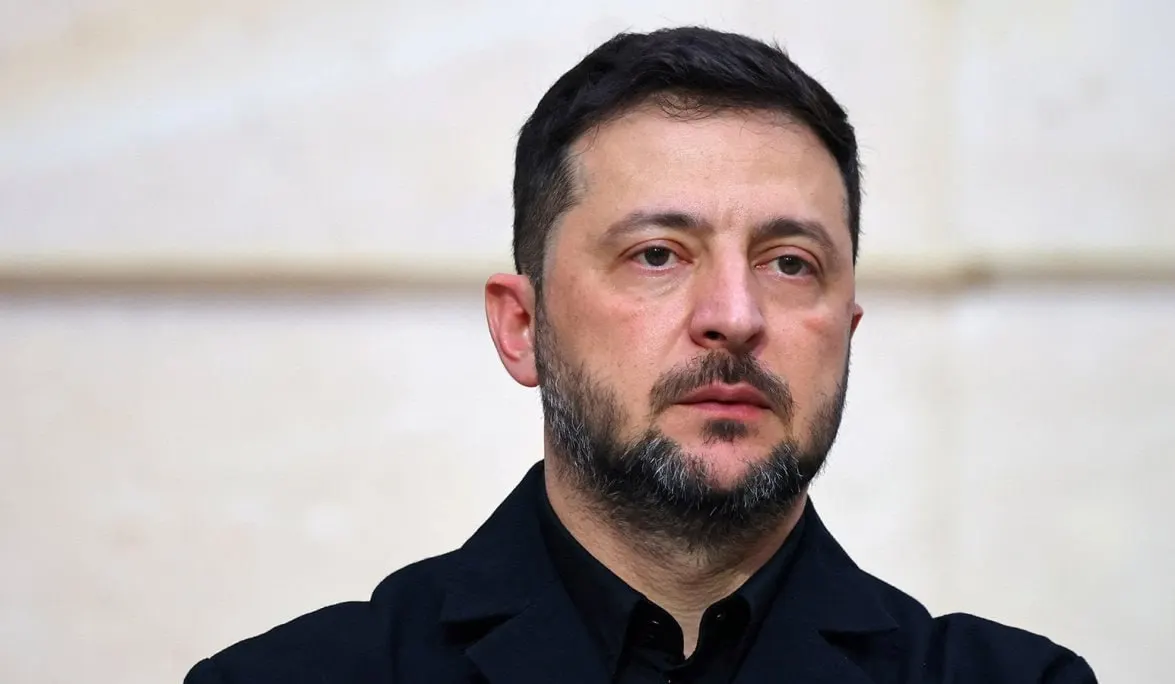 Президент Украины раскритиковал заявление российского лидера на Петербургском форуме, назвав отказ от переговоров «слабым ответом» и повторно призвав к прекращению огня и переговорам на нейтральной площадке.