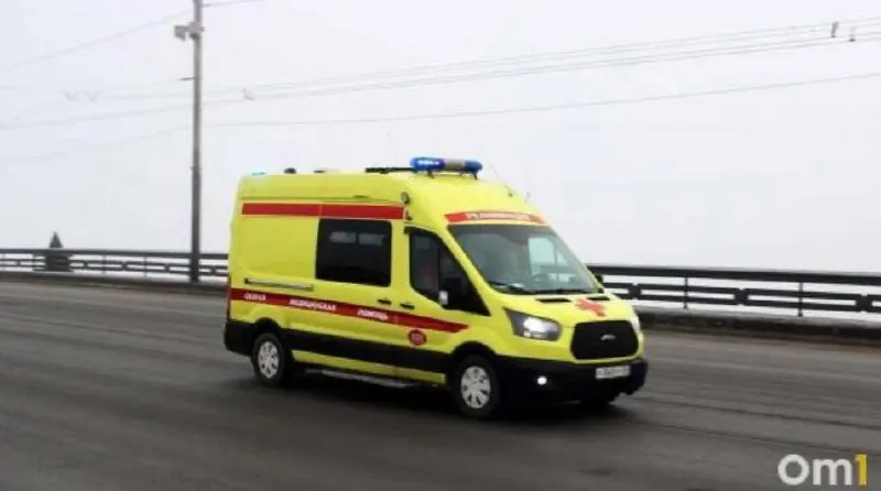 Утром 15 июня в квартире в Уссурийске мать обнаружила 12‑летнего сына без признаков жизни. Врачи связывают возможную причину смерти с курением вейпа, правоохранительные органы проводят проверку.