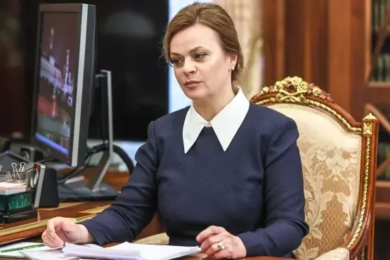 Президент подписал указ о включении Анны Цивилевой в президиум Совета при президенте по стратегическому развитию и национальным проектам. Ранее был расширен список получателей помощи фонда «Защитники Отечества».