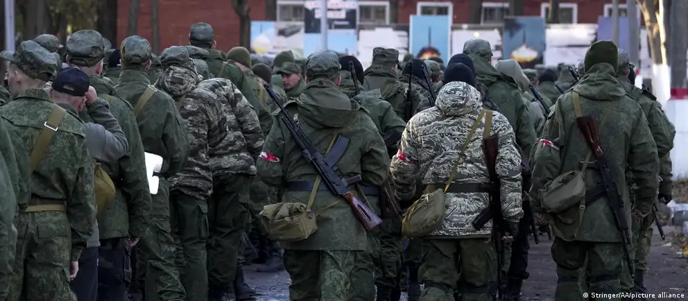 Заявления украинского руководства и независимые источники говорят о возможной подготовке новой мобилизации в РФ. Российские официальные лица это отрицают. Разбираемся, какие признаки этому свидетельствуют и достаточно ли для этого текущих ресурсов.