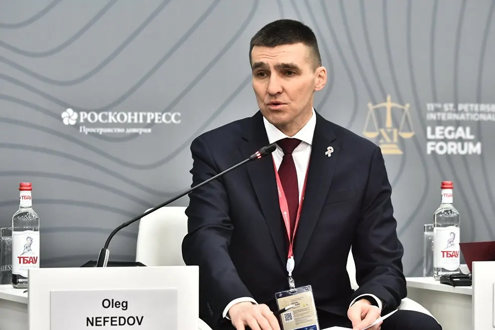 Высшая квалификационная коллегия судей 26 мая рассмотрит ходатайство о рекомендации Олега Нефедова на должность заместителя председателя ВС и руководителя коллегии по гражданским делам; Нефедов ранее выносил ряд резонансных решений, в том числе о запрете «международных движений ЛГБТ» и «сатанистов», а также о признании ФБК экстремистской организацией.
