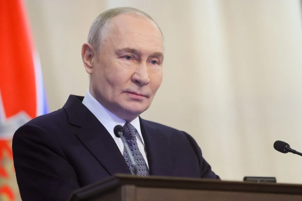 Президент России Владимир Путин 27–29 мая совершит государственный визит в Казахстан по приглашению президента Касым-Жомарта Токаева; в повестке — обсуждение укрепления стратегического партнёрства и союзнических отношений.