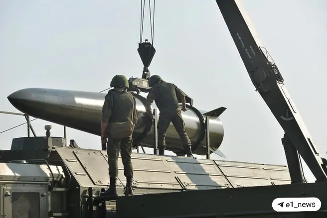 Минобороны РФ сообщает об ударах по объектам военного управления, авиабазам и предприятиям ОПК Украины; в операции применялись ракетные комплексы «Орешник» и беспилотники.