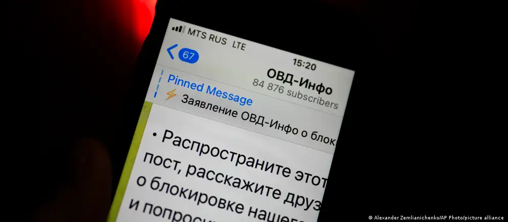 В перечень также попали «Мемориал», его зарубежные отделения, мемориальный центр «Пермь-36» и площадка «Револьт-центр». Число внесённых в реестр существенно выросло за последние годы.