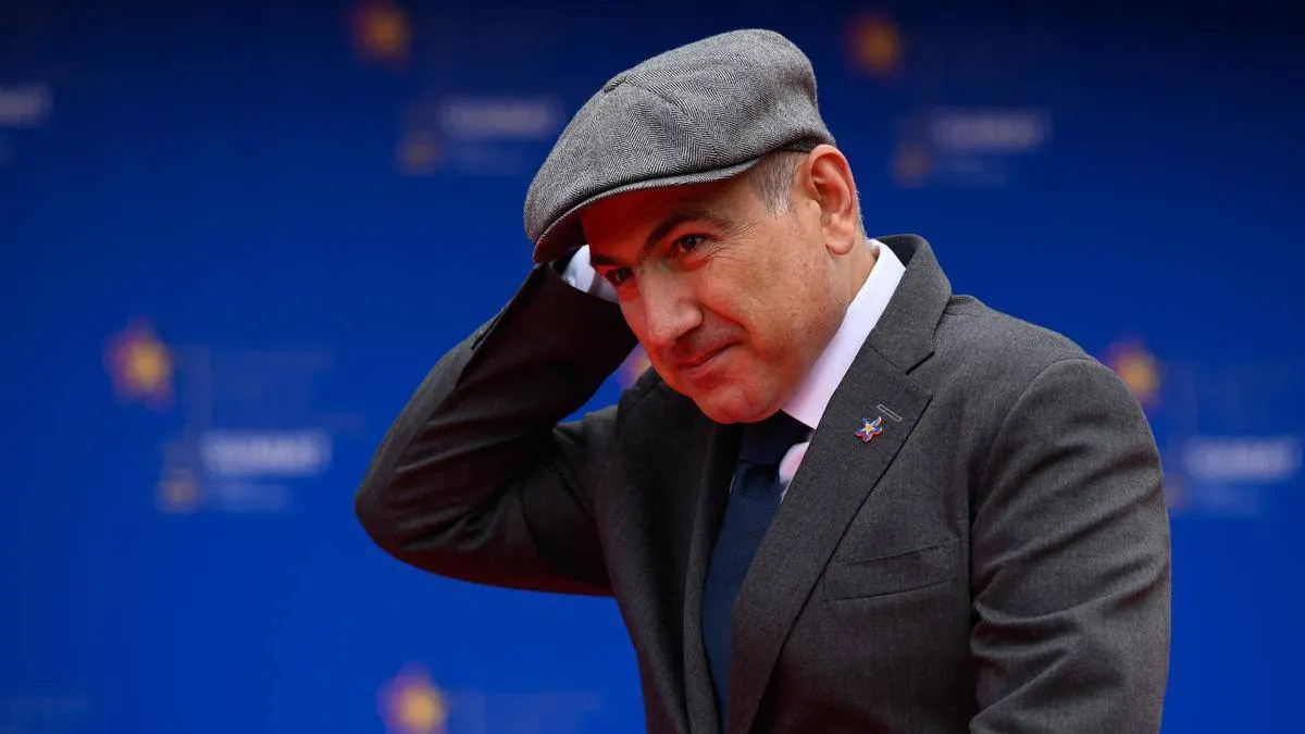 Президент направил телеграмму с поздравлениями по случаю 51-летия Никола Пашиняна, подчеркнув традиционно дружественный характер отношений между Россией и Арменией.