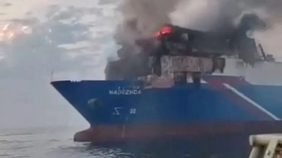 Из-за атак на суда в Черном море и санкций европейские грузы вынуждены обходить маршруты, что увеличивает сроки поставок и стоимость импорта.
