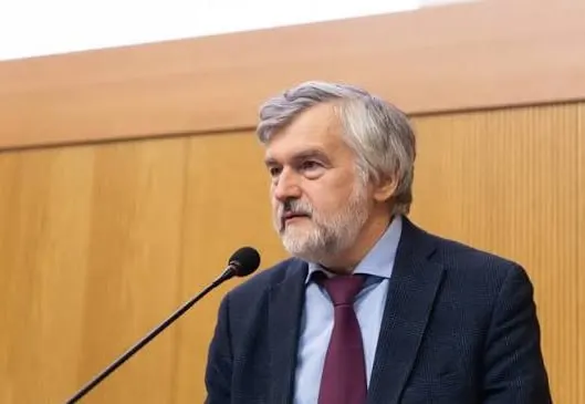 Госкорпорация уволила Андрея Клепача после его заявлений о технологическом и экономическом отставании России.