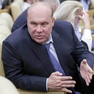 Госдума обсуждает создание официального дня для участников специальной военной операции, планируя отмечать его в последнее воскресенье марта.