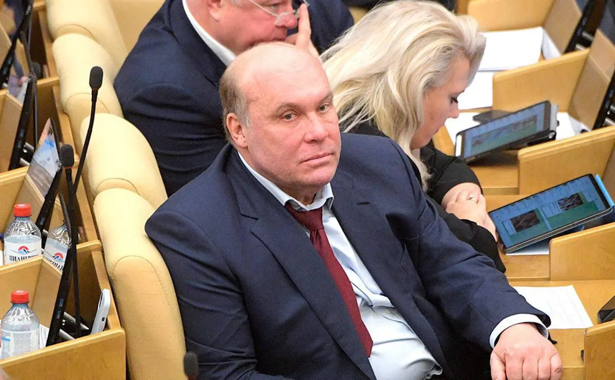 Депутат назвал сообщения о возможной мобилизации слухами и указал, что это попытка запугать граждан иностранными спецслужбами.