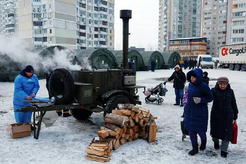 Независимая комиссия ООН пришла к выводу, что систематические удары по энергосистеме Украины являются военными преступлениями; доклад представлен Генеральной Ассамблее ООН.