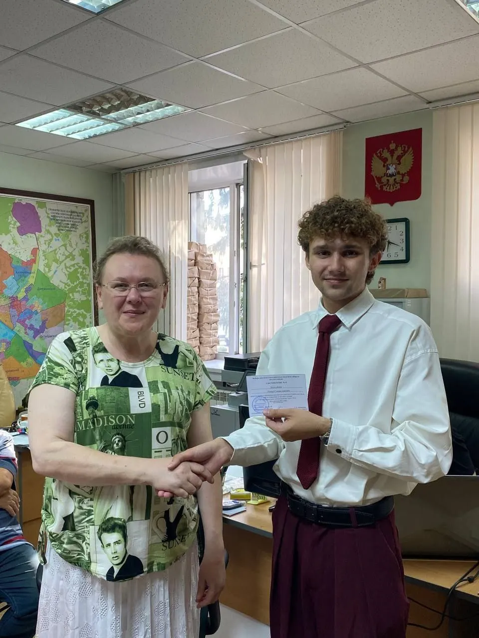 Минюст включил 22-летнего новосибирского общественника и юриста Романа Малозёмова в реестр иностранных агентов, что повлекло необходимость повторного сбора подписей и пометку на агитационных материалах.
