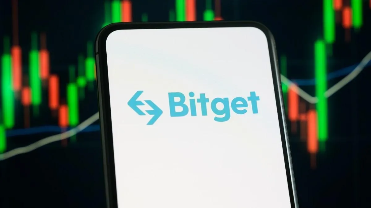 Крупная криптобиржа Bitget прекращает обслуживание резидентов России, Казахстана и Беларуси. Пользователям направят уведомления с инструкциями по выводу средств и срокам.