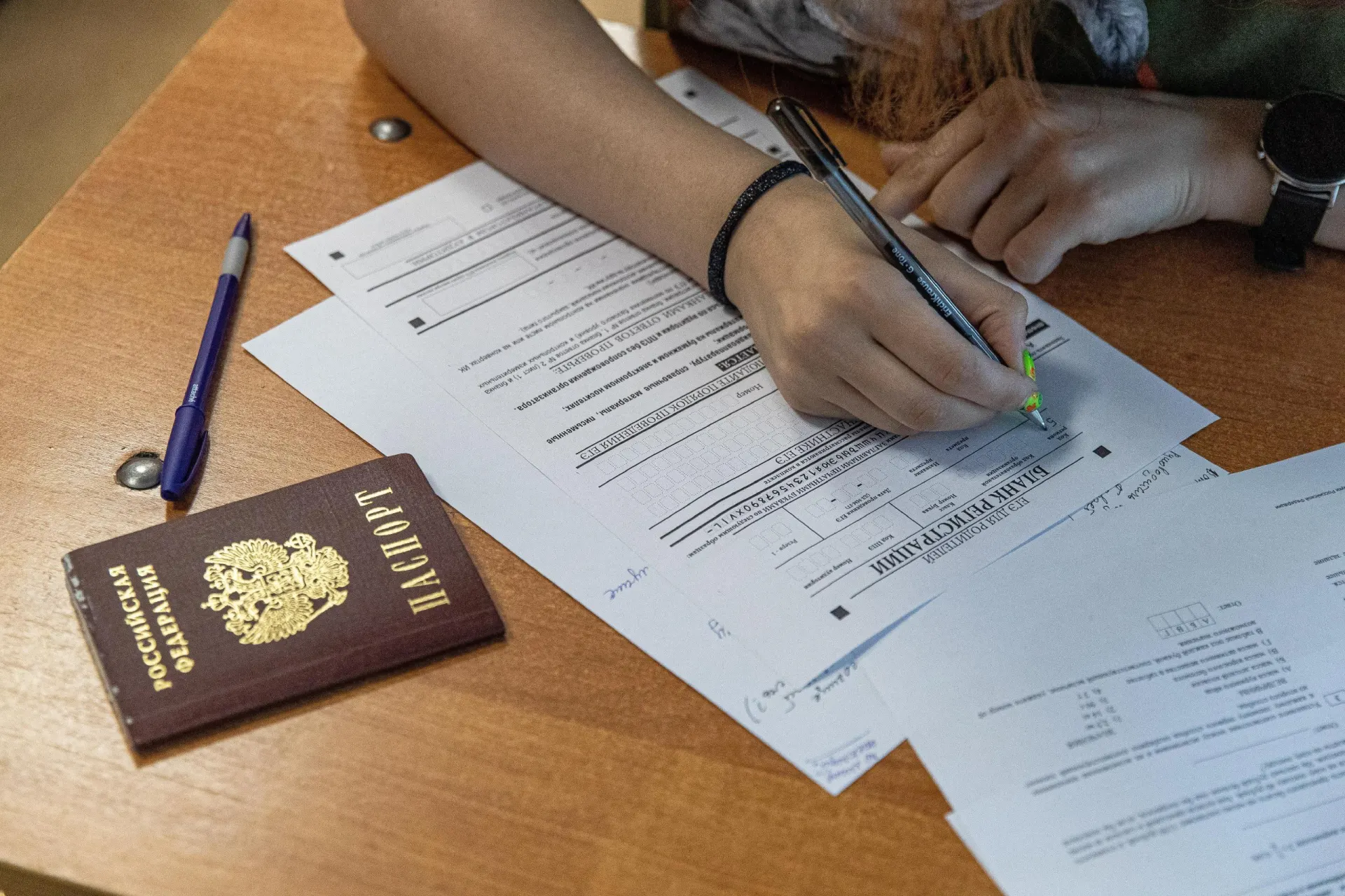 Минобрнауки предложило изменить правила приема в вузы: дополнительные баллы к ЕГЭ будут учитываться с 2027 года.